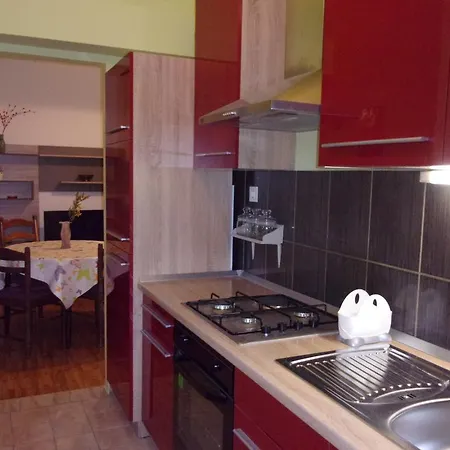 Apartment Jazine