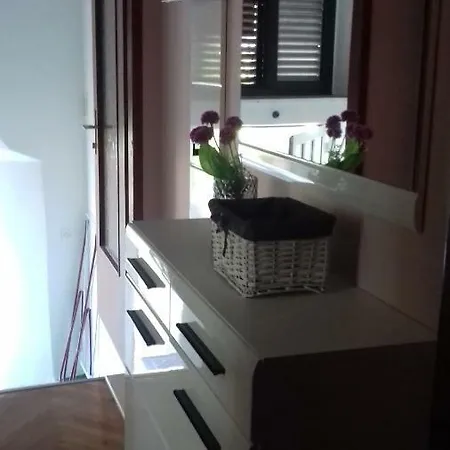 Apartment Jazine Zadar